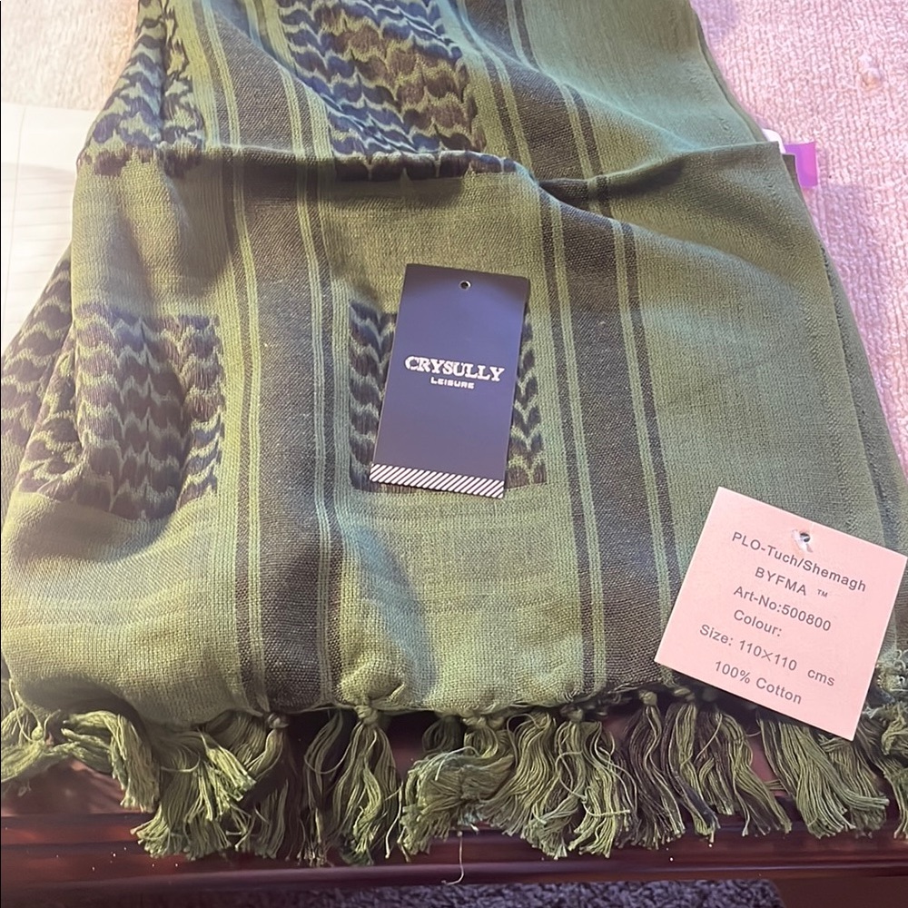 NIB CRYSULLY DARK OLIVE Green Shemagh Scarf